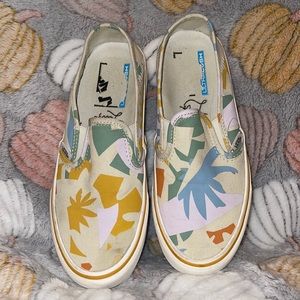 Vans ultracush slip ons